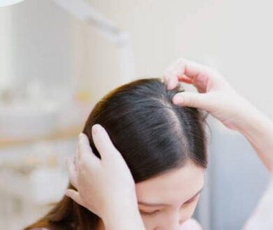 Four Spectrum Hair Scalp Analyzer: How UV and Polarized Light Detect Hidden Inflammation and Sebum Imbalance